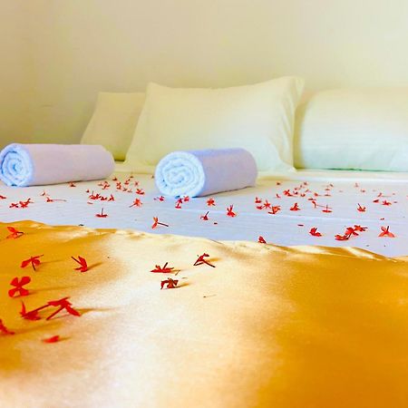 Marina Way Hotel Arugam Kudah Eksteriør bilde