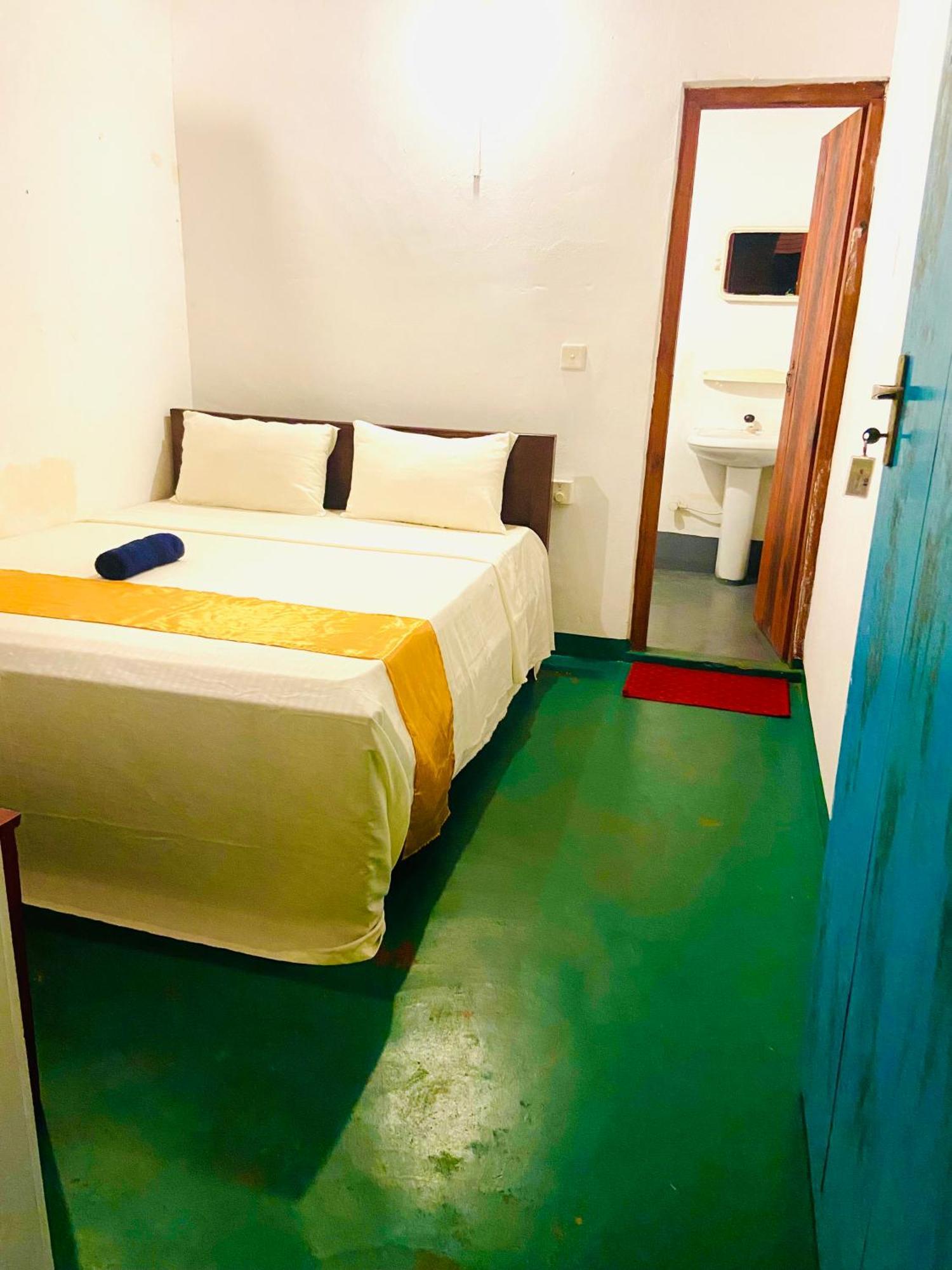Marina Way Hotel Arugam Kudah Eksteriør bilde